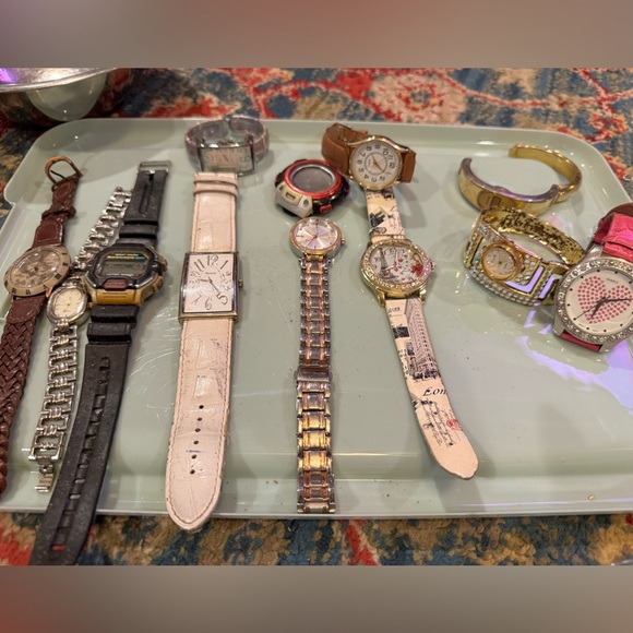 Accessories - Broken Women's Watch Lot